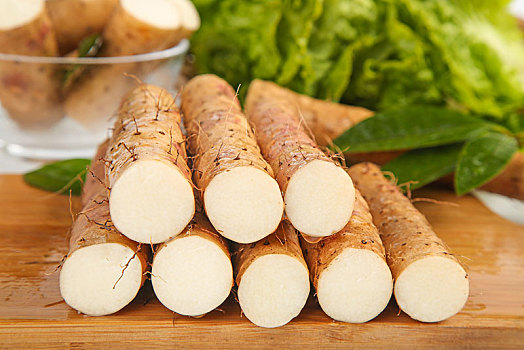 Guide to choosing high-purity diosgenin powder for manufacturing